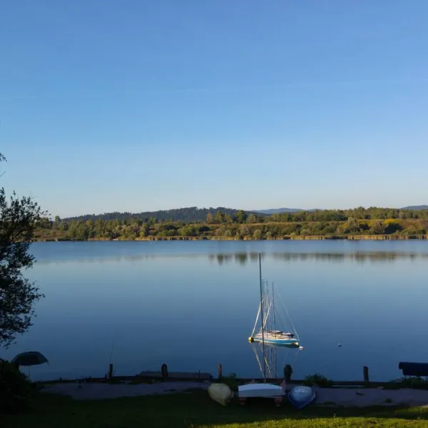 camp-jezero-kocevsko-kocevje-nvxg7
