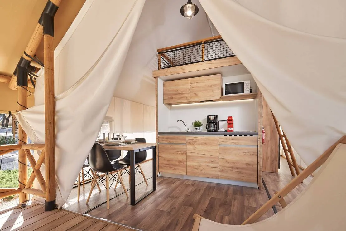 marina-glamping-nova-zivohost-krecovice-4qe5z