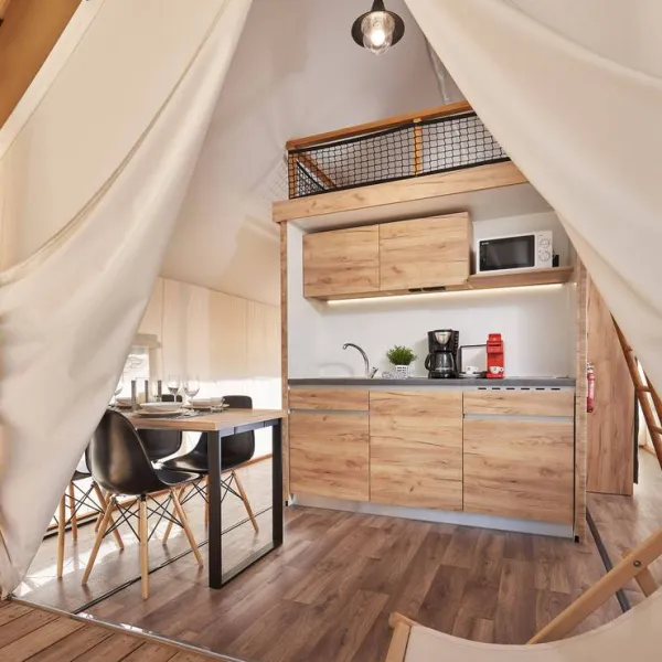 marina-glamping-nova-zivohost-krecovice-4qe5z