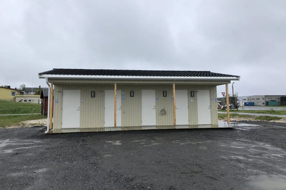sommaroy-camping-marina-troms-5jqcc