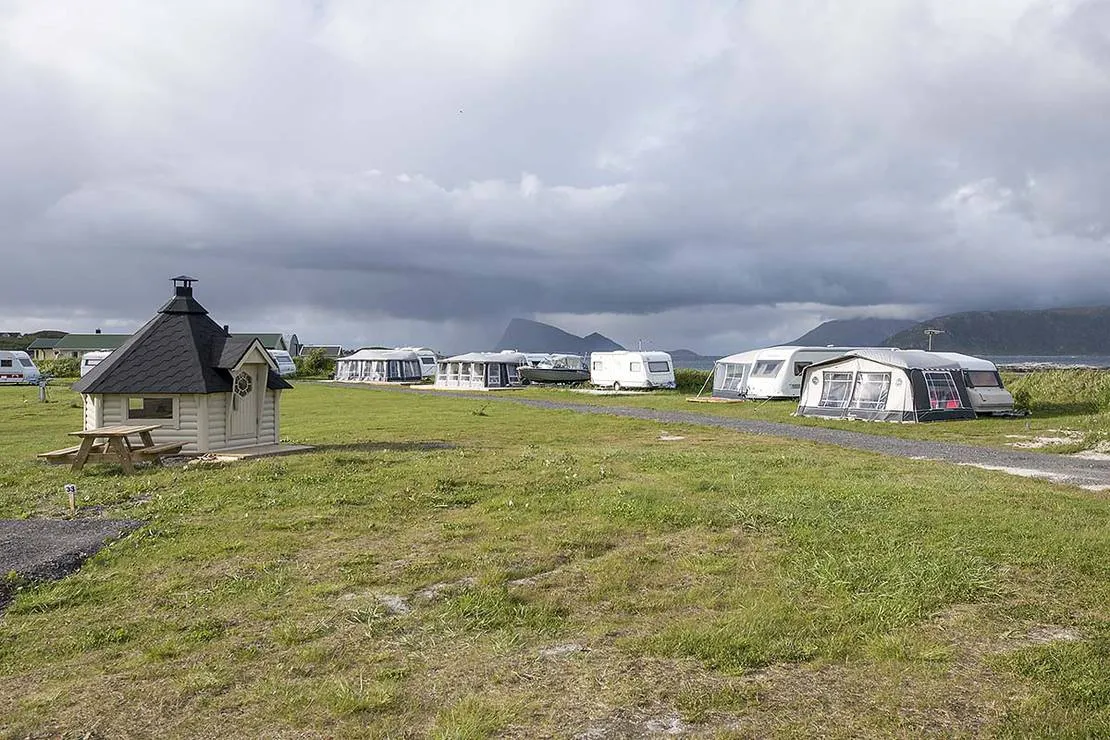 sommaroy-camping-marina-troms-fnvoq