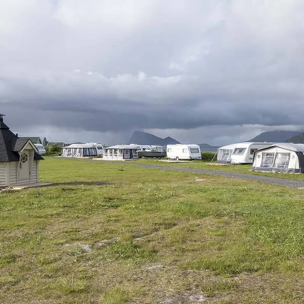 sommaroy-camping-marina-troms-fnvoq