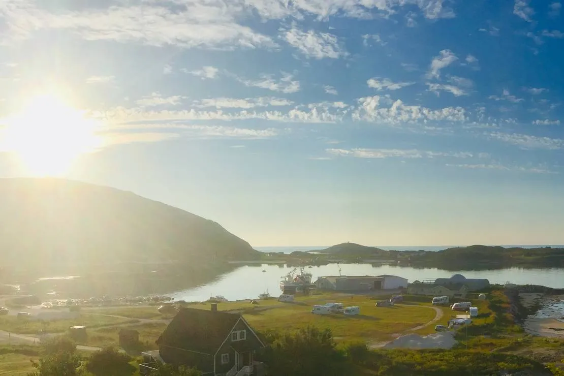 sommaroy-camping-marina-troms-qsz4f