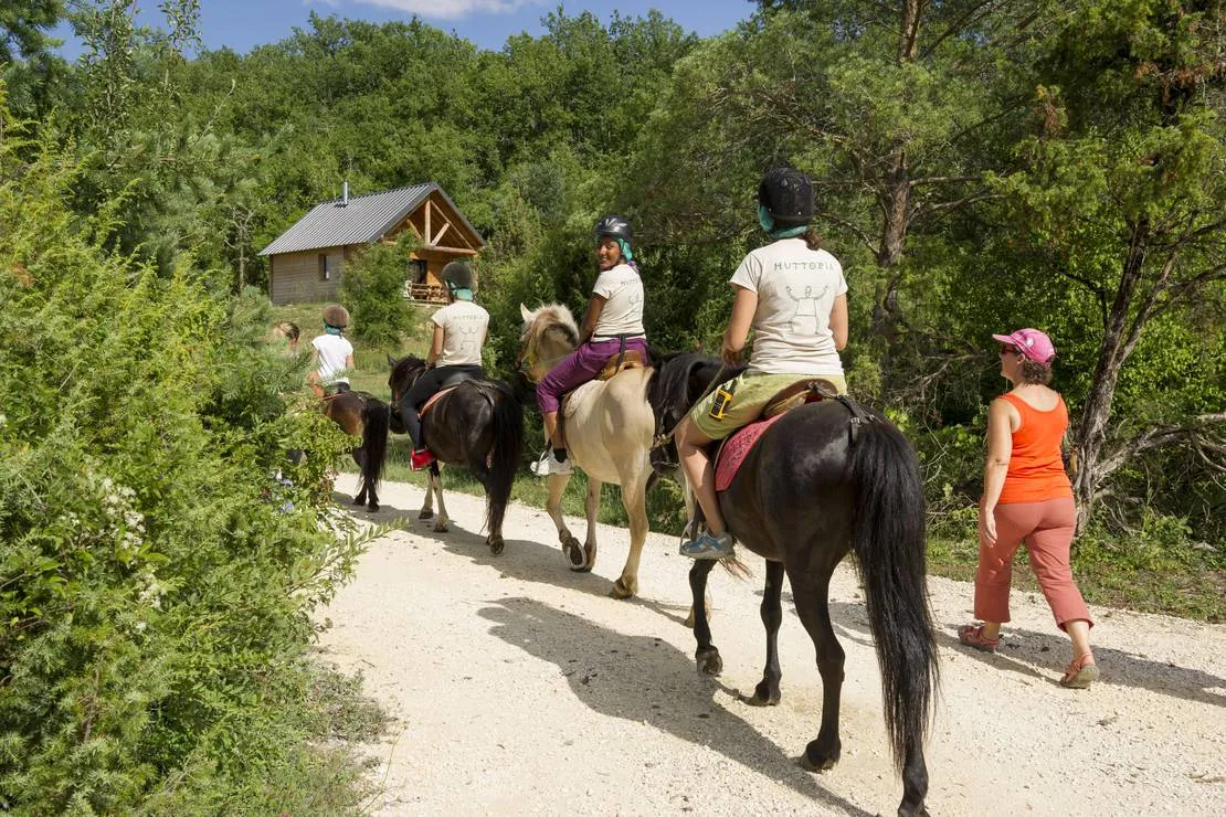 village-huttopia-sud-ardeche-vagnas-ezwhl