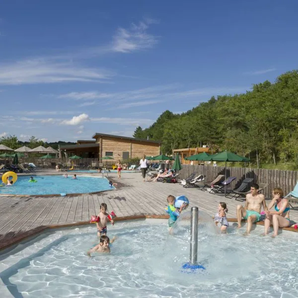 village-huttopia-sud-ardeche-vagnas-vttze