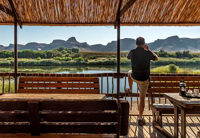 orange-river-rafting-lodge-kotzeshoop-vioolsdrift-mh6ey