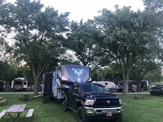 hunts-cedar-river-campground-tipton-rummk