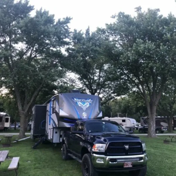 Hunt's Cedar River Campground
