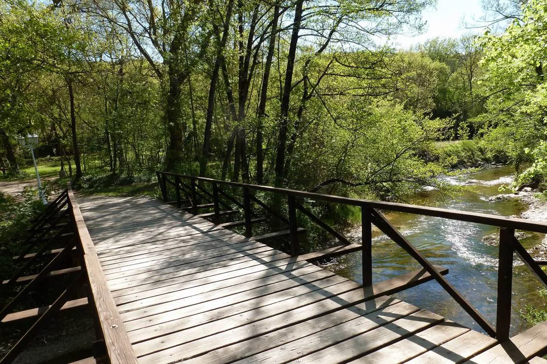 le-camping-moto-montclar-sur-gervanne-3avxv