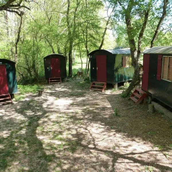 le-camping-moto-montclar-sur-gervanne-uboio