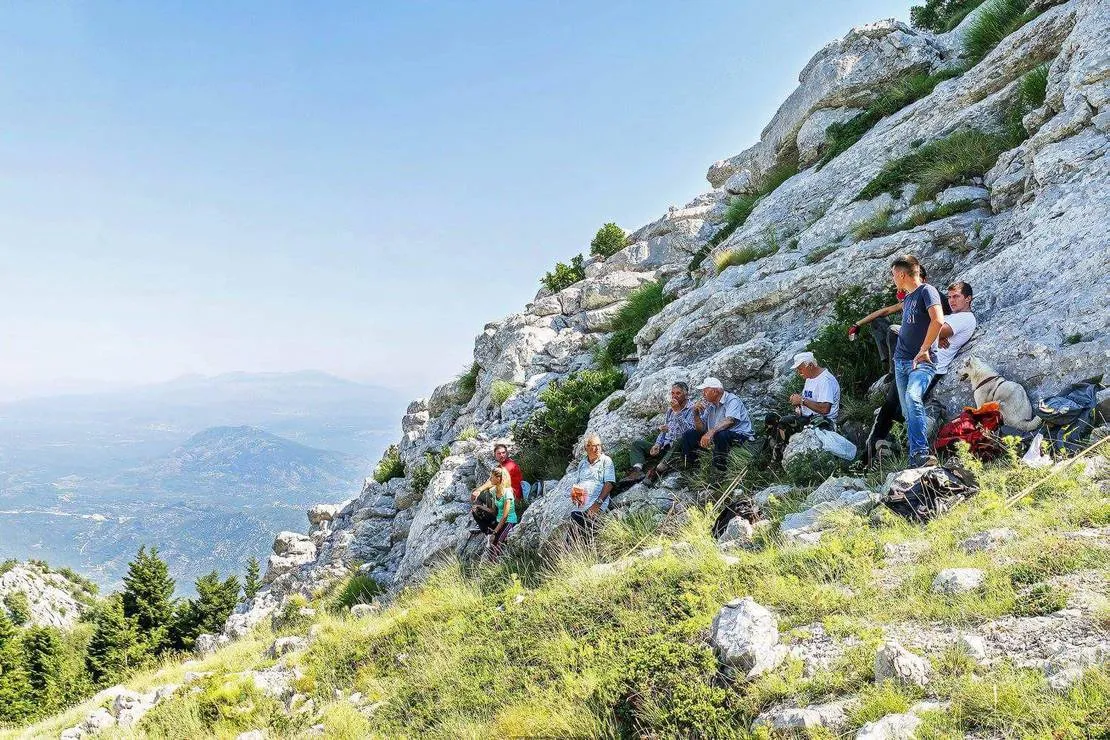 campsitecamper-stop-biokovo-croatia-zagvozd-flkho