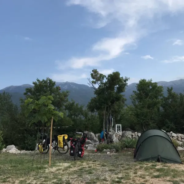 campsitecamper-stop-biokovo-croatia-zagvozd-hobht