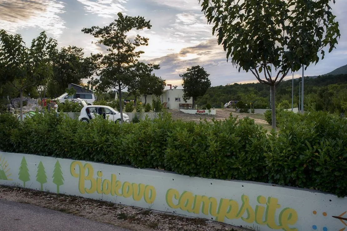 campsitecamper-stop-biokovo-croatia-zagvozd-jqp5d