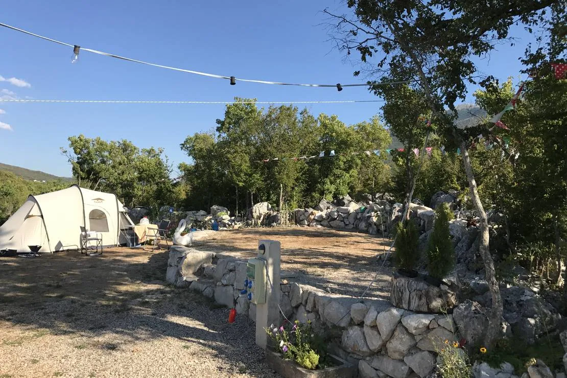 campsitecamper-stop-biokovo-croatia-zagvozd-tmakz