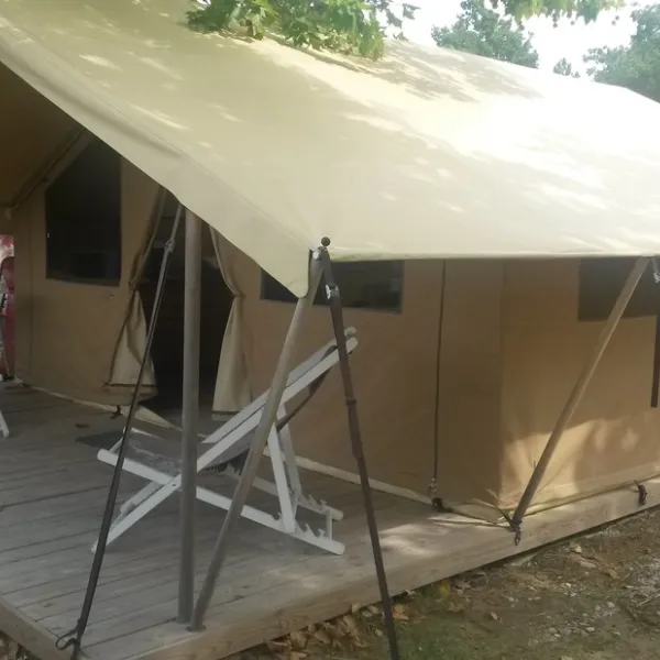 capfun-le-merle-roux-frankrijk-h5yig