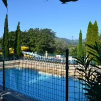 capfun-le-merle-roux-frankrijk-hdioz