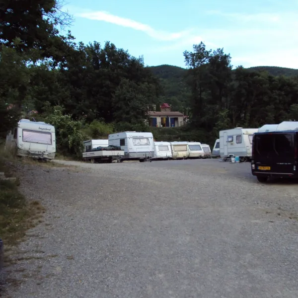 capfun-le-merle-roux-frankrijk-vmw5n