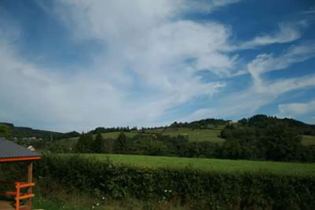 municipal-la-boutiegravere-st-leacuteger-sous-beuvray-morvan-vf5wx
