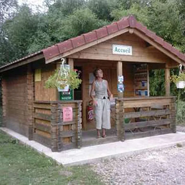 municipal-la-boutiegravere-st-leacuteger-sous-beuvray-morvan-wp7sw