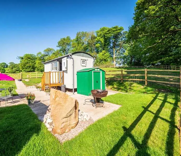 shepherds-crook-hut-macclesfield-gspmg