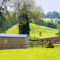 shepherds-crook-hut-macclesfield-x6hsp