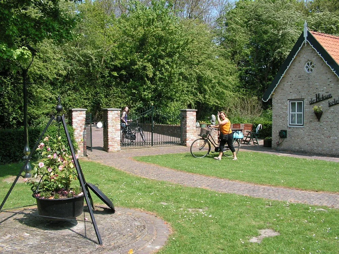 haflingerhof-de-heksenketel-minicamping-vakantiewoningen-veere-mabyu