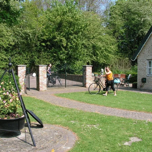 haflingerhof-de-heksenketel-minicamping-vakantiewoningen-veere-mabyu