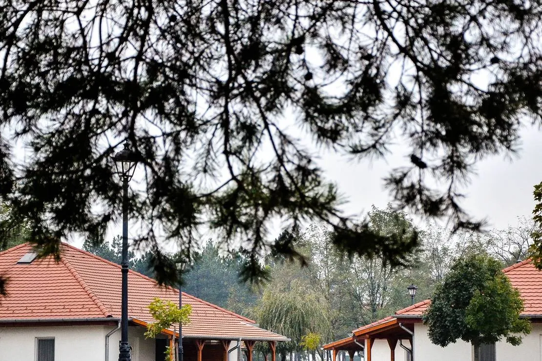 apartmanpark-es-kemping-cegled-cegled-4l1lx