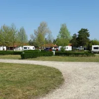 apartmanpark-es-kemping-cegled-cegled-jssbz