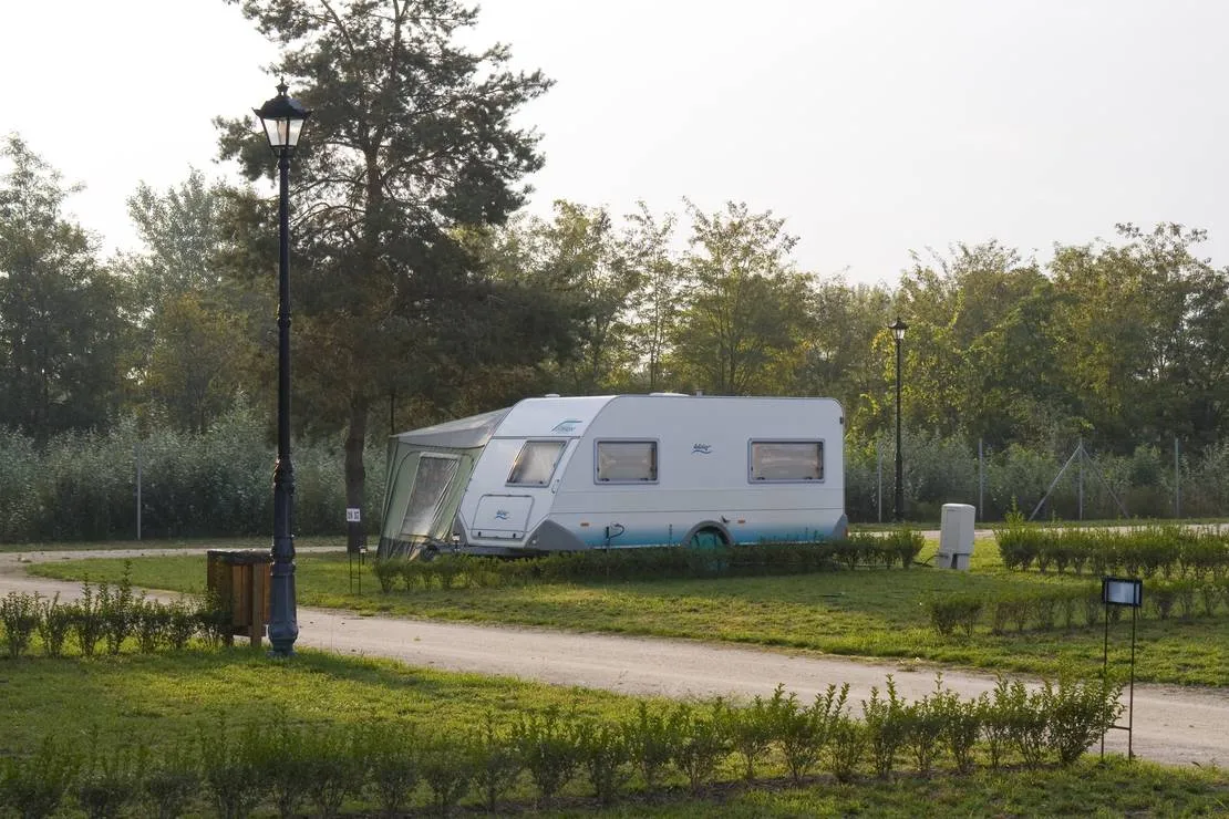 apartmanpark-es-kemping-cegled-cegled-ohduj
