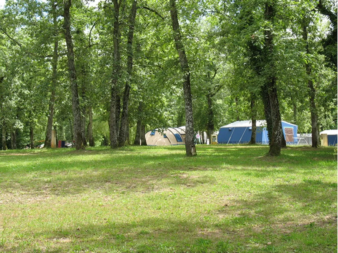 lac-de-veronne-monpazier-dordogne-vltb4