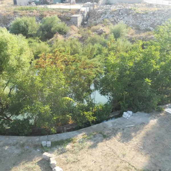 camping-riverside-sarande-aqavi