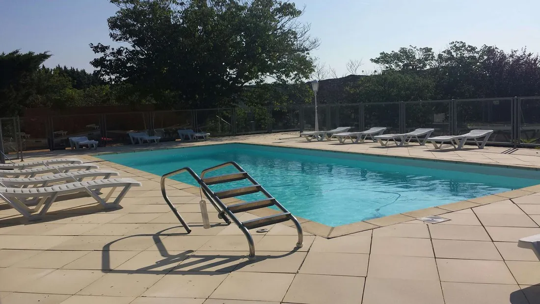 les-silhols-lagorce-ardegraveche-84whi