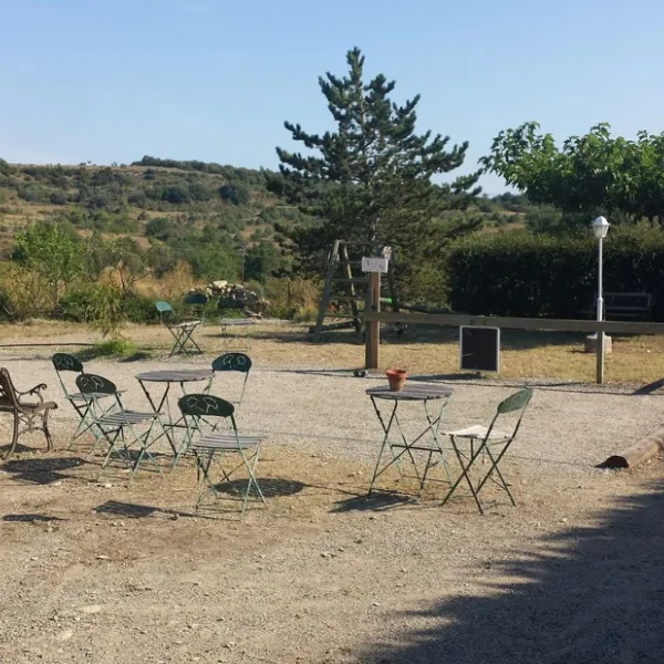 les-silhols-lagorce-ardegraveche-atxzz