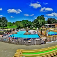 domaine-des-chenes-verts-calviac-en-perigord-dordogne-fln9w