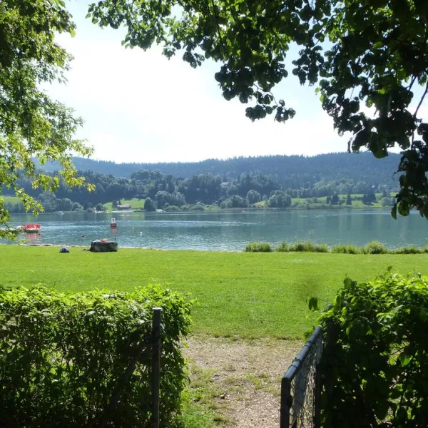 camping-municipal-saint-point-lac-st-point-lac-23tqb