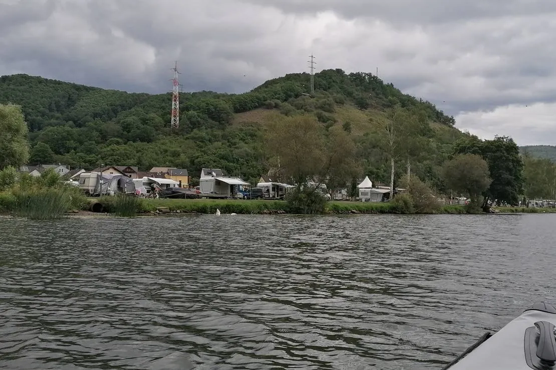 camping-beachclub-fachbach-an-der-lahn-fachbach-gzrd1
