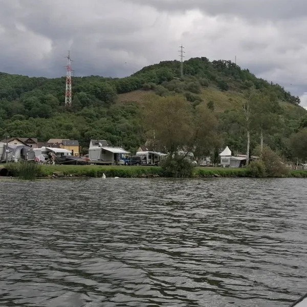 camping-beachclub-fachbach-an-der-lahn-fachbach-gzrd1