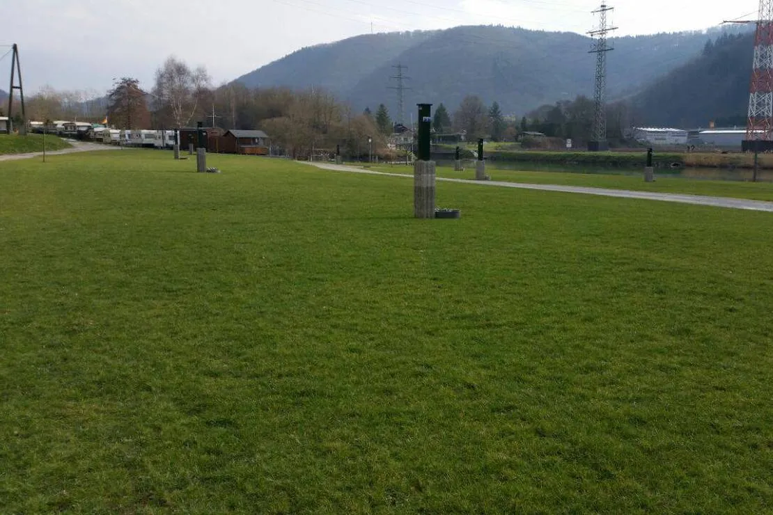 camping-beachclub-fachbach-an-der-lahn-fachbach-insn1