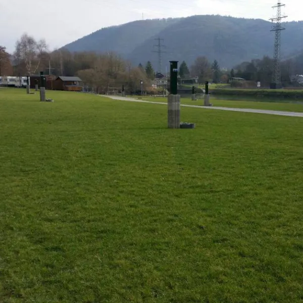 camping-beachclub-fachbach-an-der-lahn-fachbach-insn1