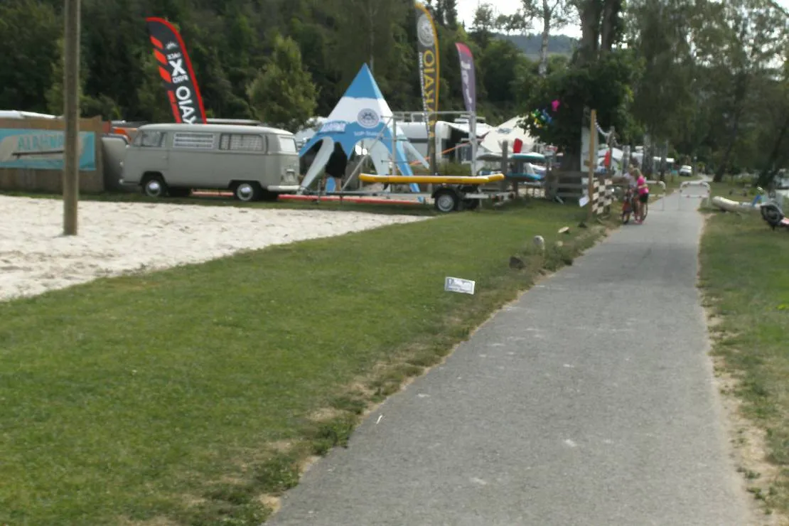 camping-beachclub-fachbach-an-der-lahn-fachbach-khaes