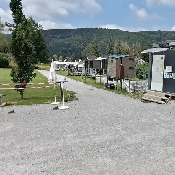 camping-beachclub-fachbach-an-der-lahn-fachbach-ppaku