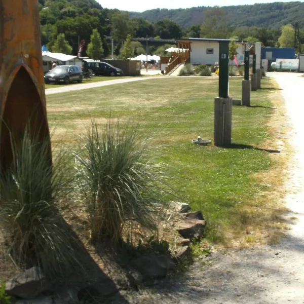 camping-beachclub-fachbach-an-der-lahn-fachbach-rcsza