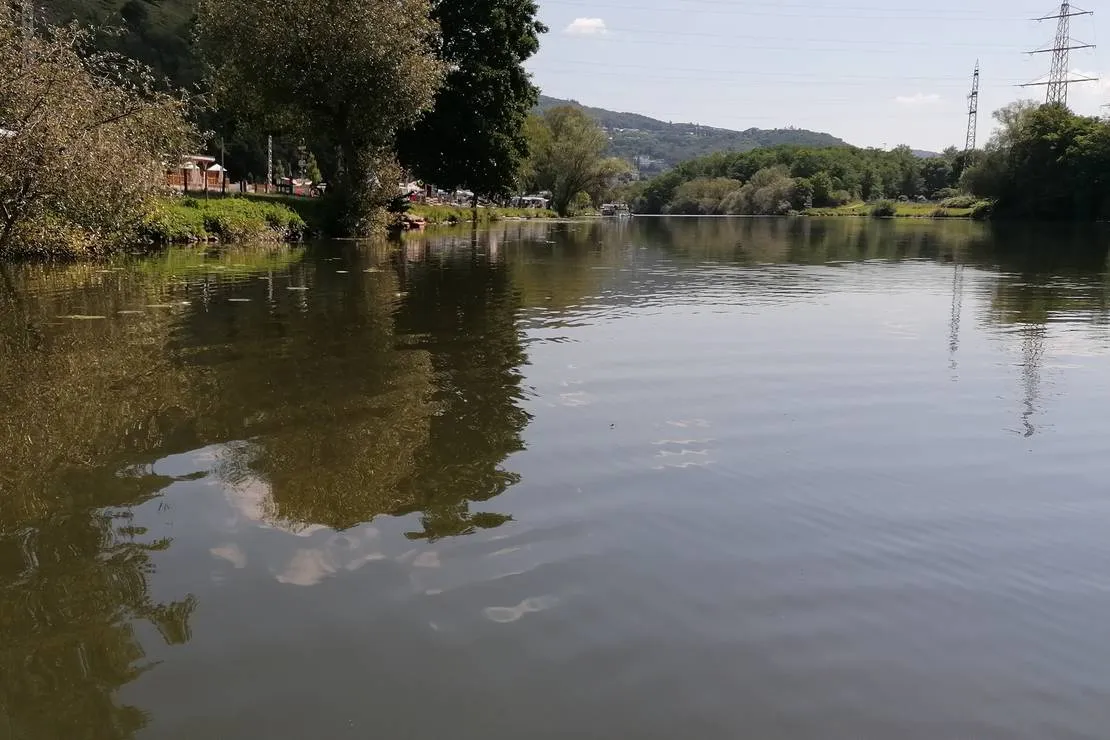 camping-beachclub-fachbach-an-der-lahn-fachbach-s4daf