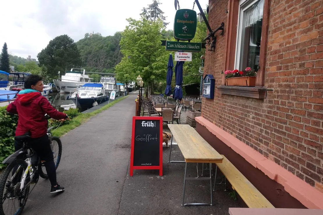 camping-beachclub-fachbach-an-der-lahn-fachbach-uzjwx