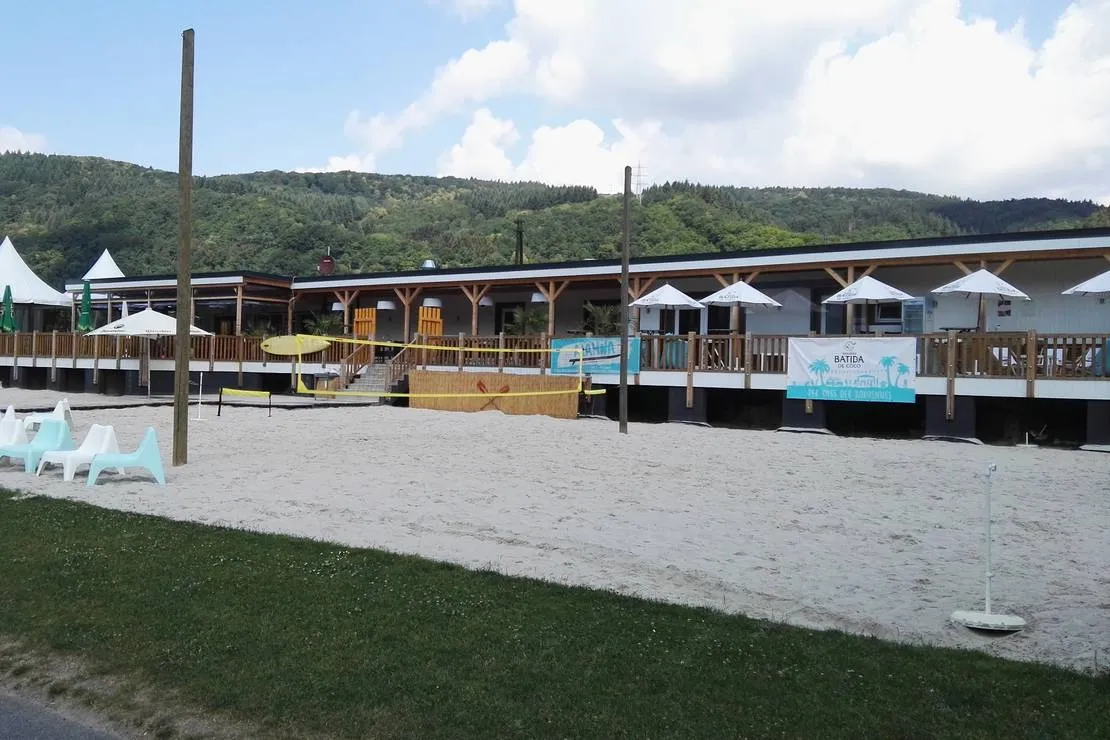 camping-beachclub-fachbach-an-der-lahn-fachbach-vyxkb