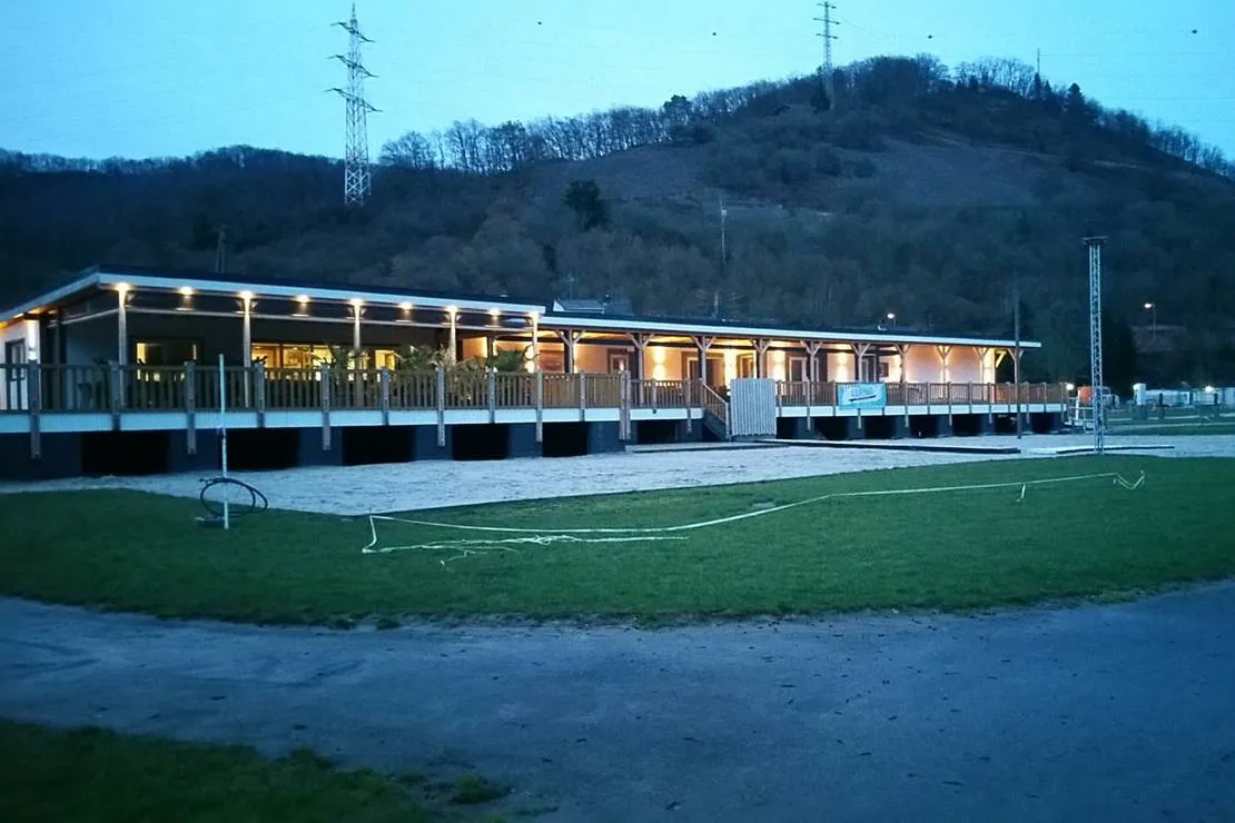 camping-beachclub-fachbach-an-der-lahn-fachbach-xzjsr