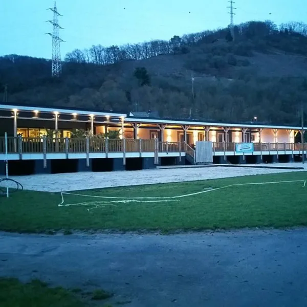 camping-beachclub-fachbach-an-der-lahn-fachbach-xzjsr