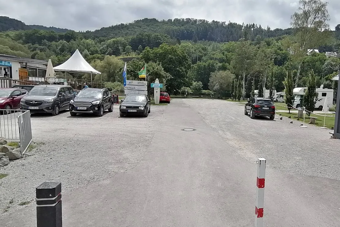 camping-beachclub-fachbach-an-der-lahn-fachbach-z5jkw