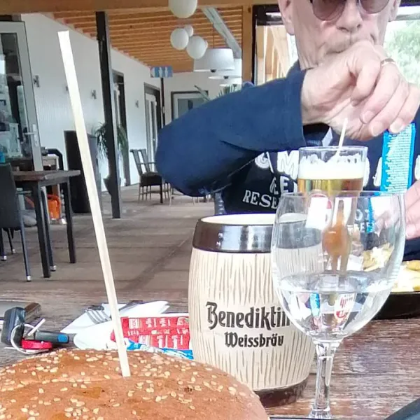 camping-beachclub-fachbach-an-der-lahn-fachbach-zv2tz